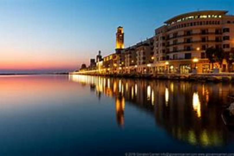 Maison Appartaments Bari Bagian luar foto