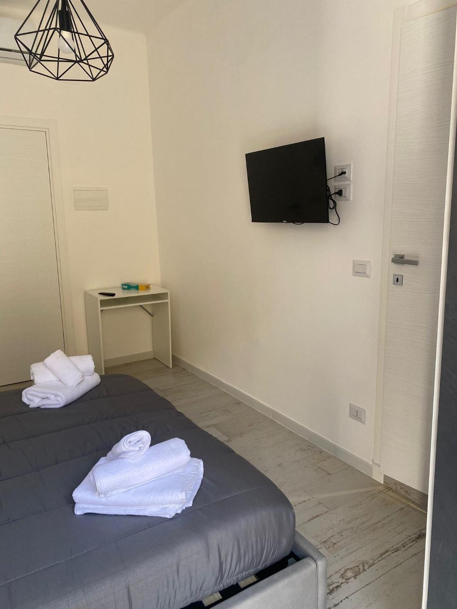 Maison Appartaments Bari Bagian luar foto