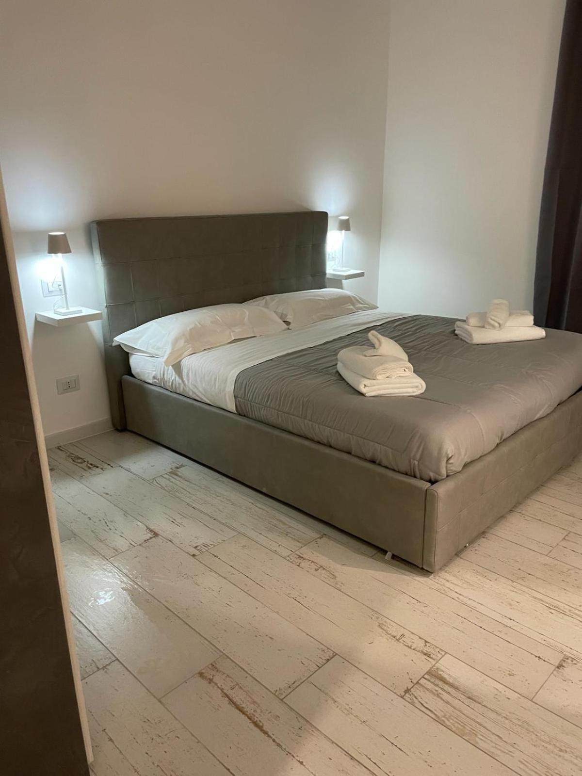 Maison Appartaments Bari Bagian luar foto