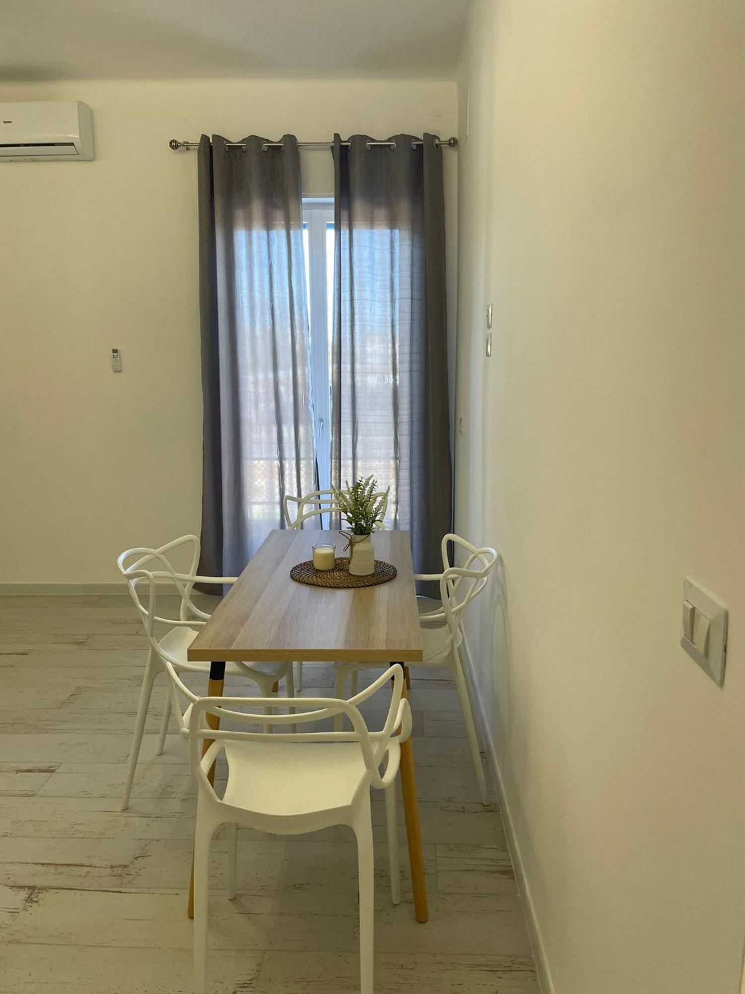 Maison Appartaments Bari Bagian luar foto